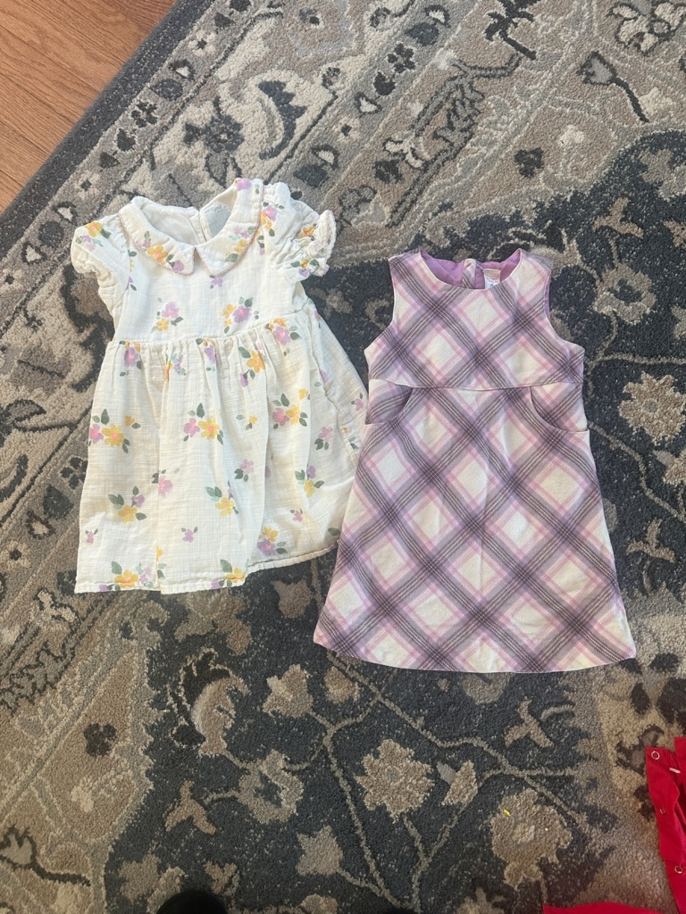 Girls size 3T girls dress LOT—- cute for spring / summer!!